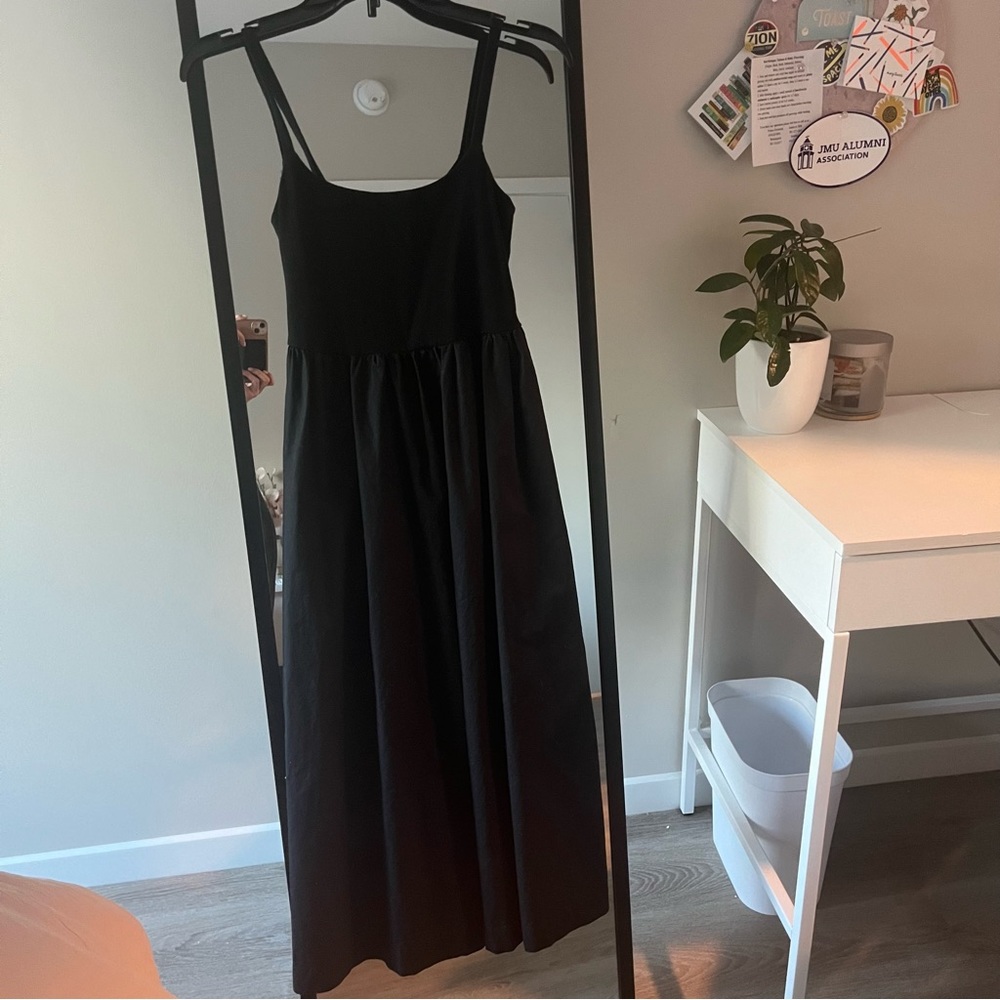 Black Old Navy cami dress, size xs